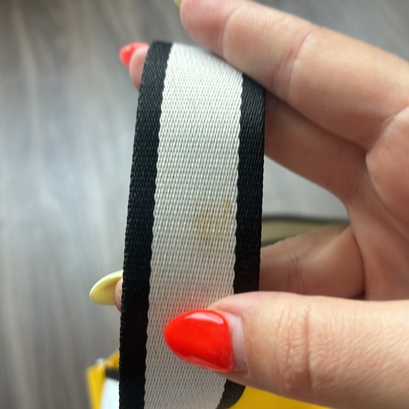 Away Travel Fanny Pack Yellow - Picture 6 of 7